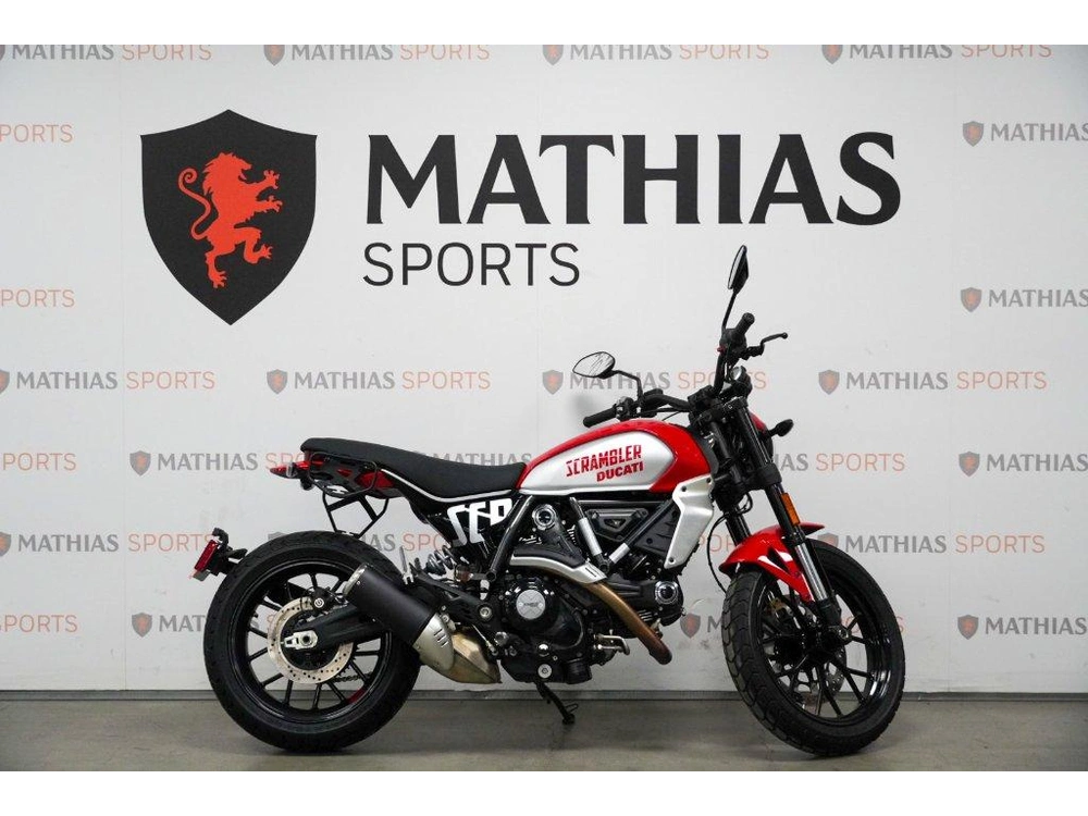 2024 Ducati Scrambler 800
