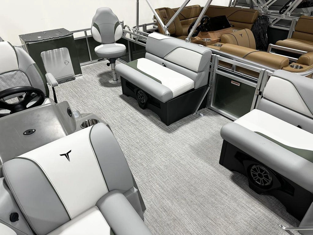 2027 Tahoe Pontoons Sport Rear Fish 17ft