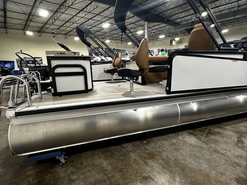 2026 Premier 230 Sunsation Angler 2pt - Cl