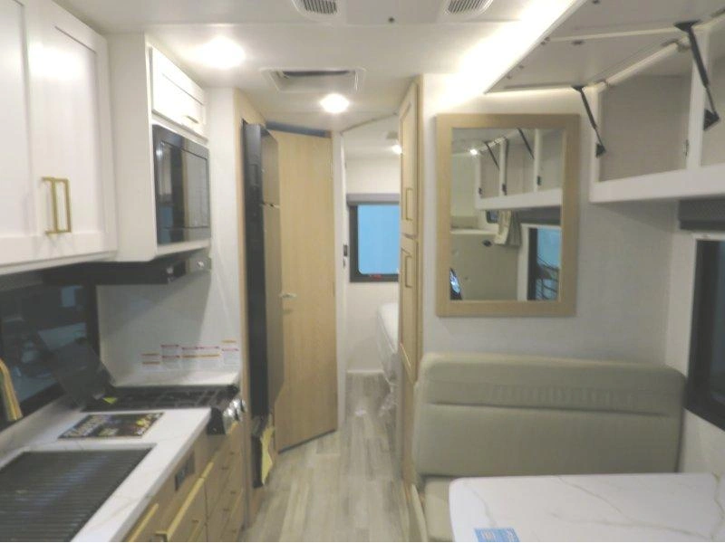 Thor Motor Coach Four Winds 22z.gm 2027