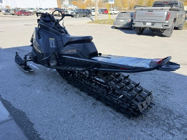 2024 Polaris Rmk Khaos 155