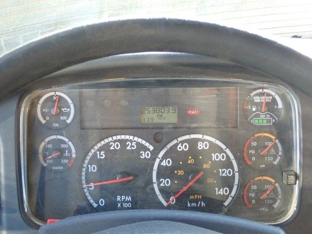 Freightliner 114sd 2015