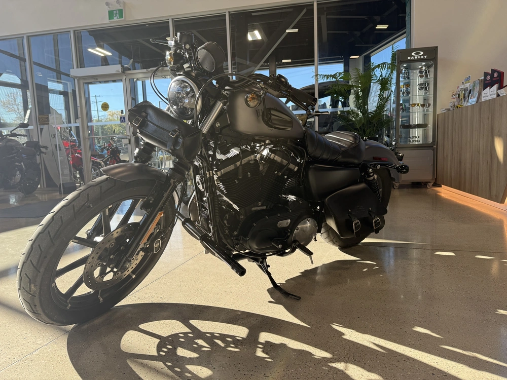 2017 Harley-davidson Sportster Iron 883