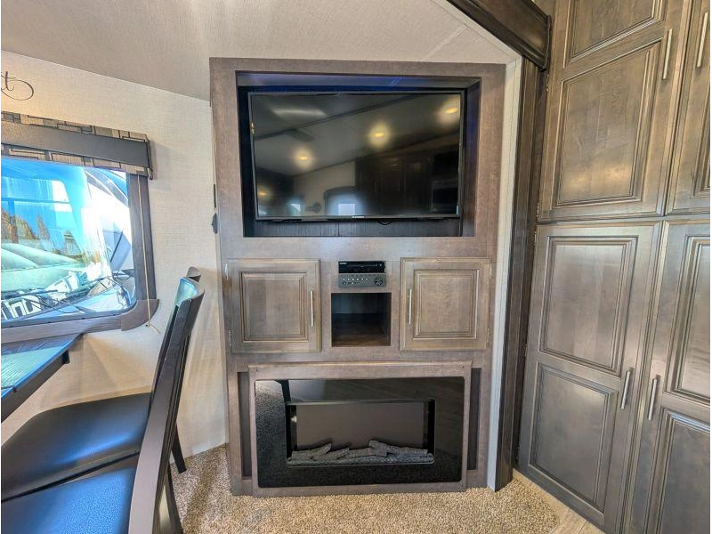2017 Crossroads Cruiser 25rl