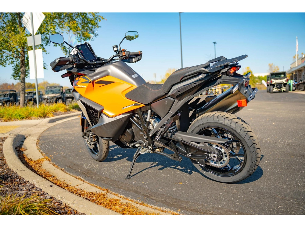 2027 Ktm 1390 Super Adventure S Evo