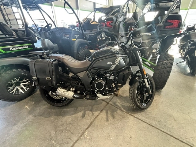 2024 Cfmoto 700cl-x Heritage 700 Cl-x Héritage - 1 100 Km - Financement 0% Disponible