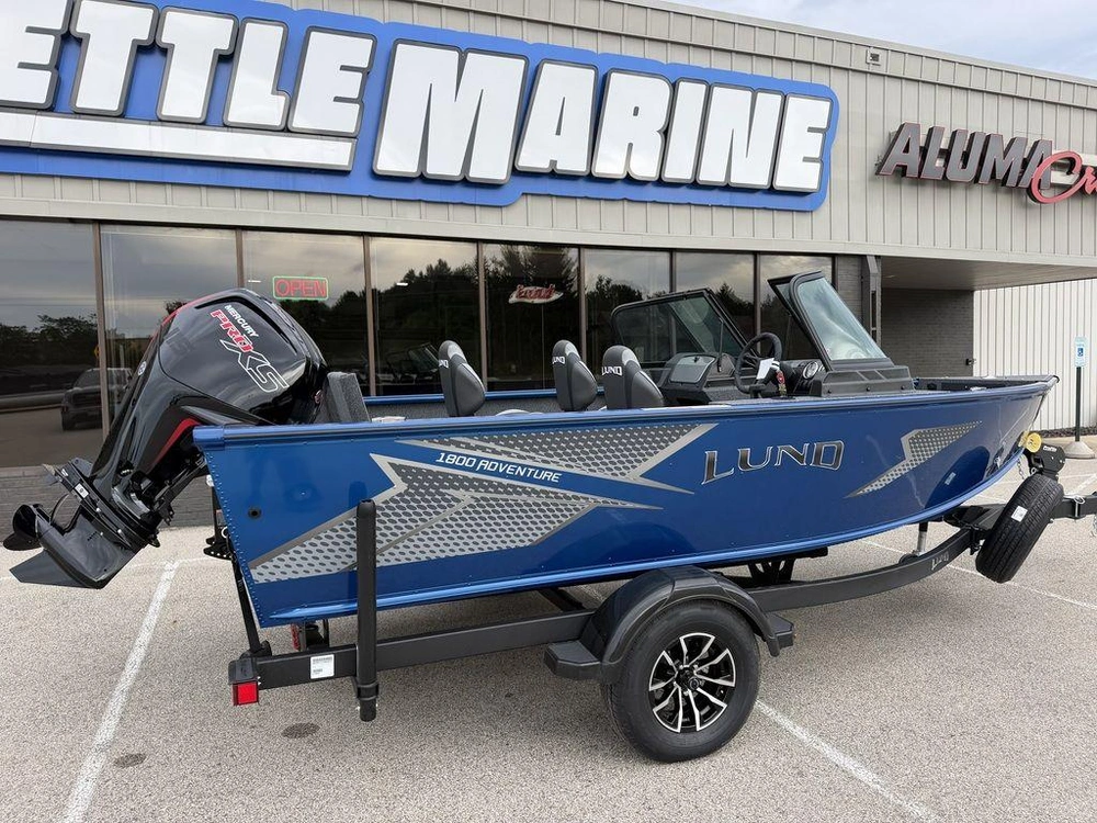 2027 Lund Boat Co 1800 Adventure Sport