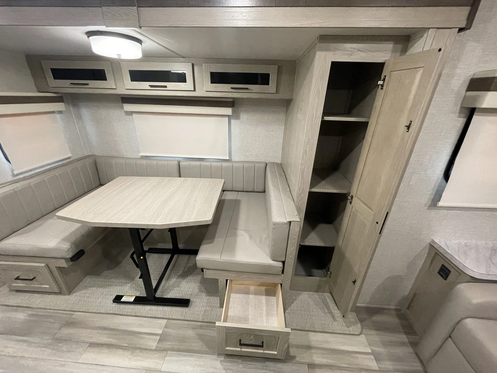 2023 Forest River Rockwood Minilite 2104s
