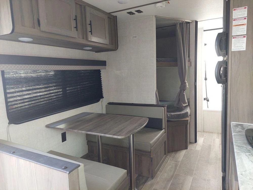 2025 Gulf Stream Conquest 248bh