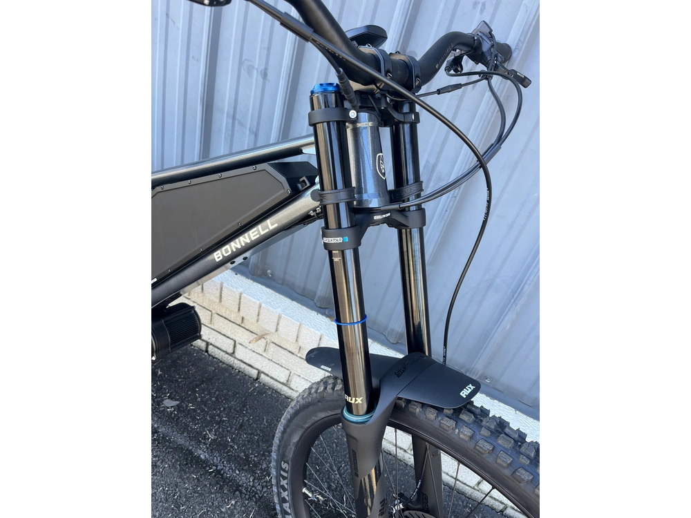 2026 Bonnell 775 Mx L