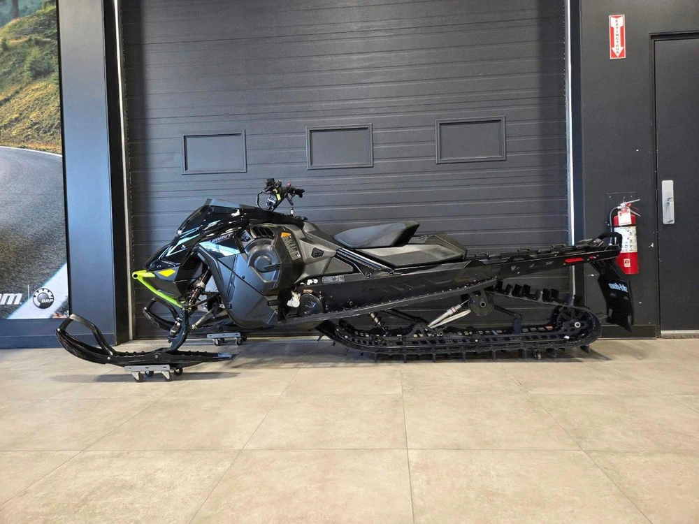 Ski-doo Backcountry 600r Used 2022