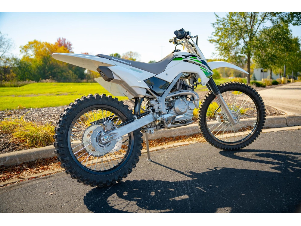 2027 Kawasaki Klx 140r F