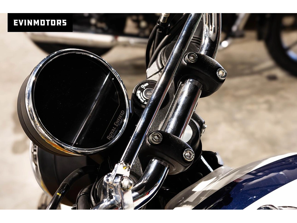 2025 Royal Enfield Int Bear 650