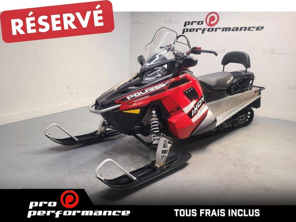 Polaris 550 Indy Voyageur 2015