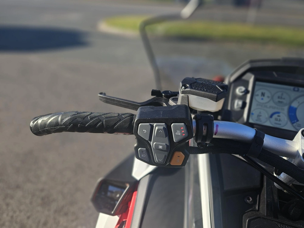 Polaris 650 Indy Adventure 137 2027