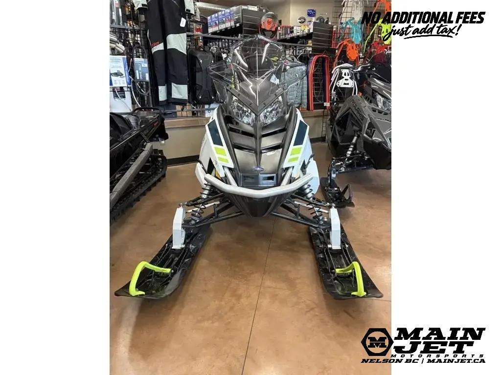 2025 Polaris 550 VOYAGEUR 155 ES