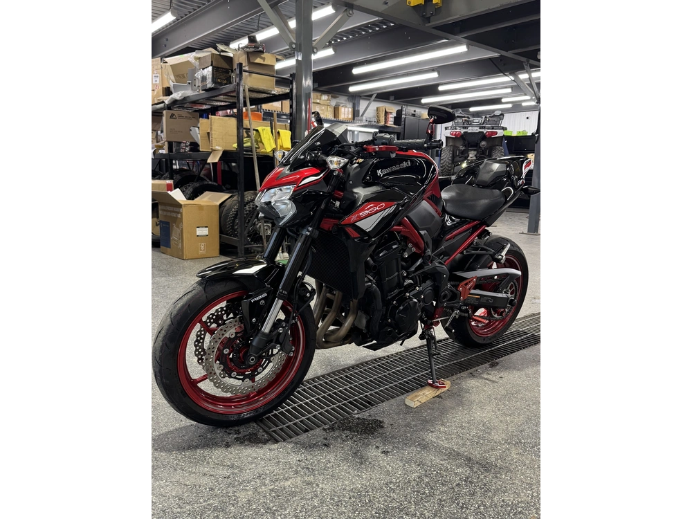 Kawasaki Z900 2024
