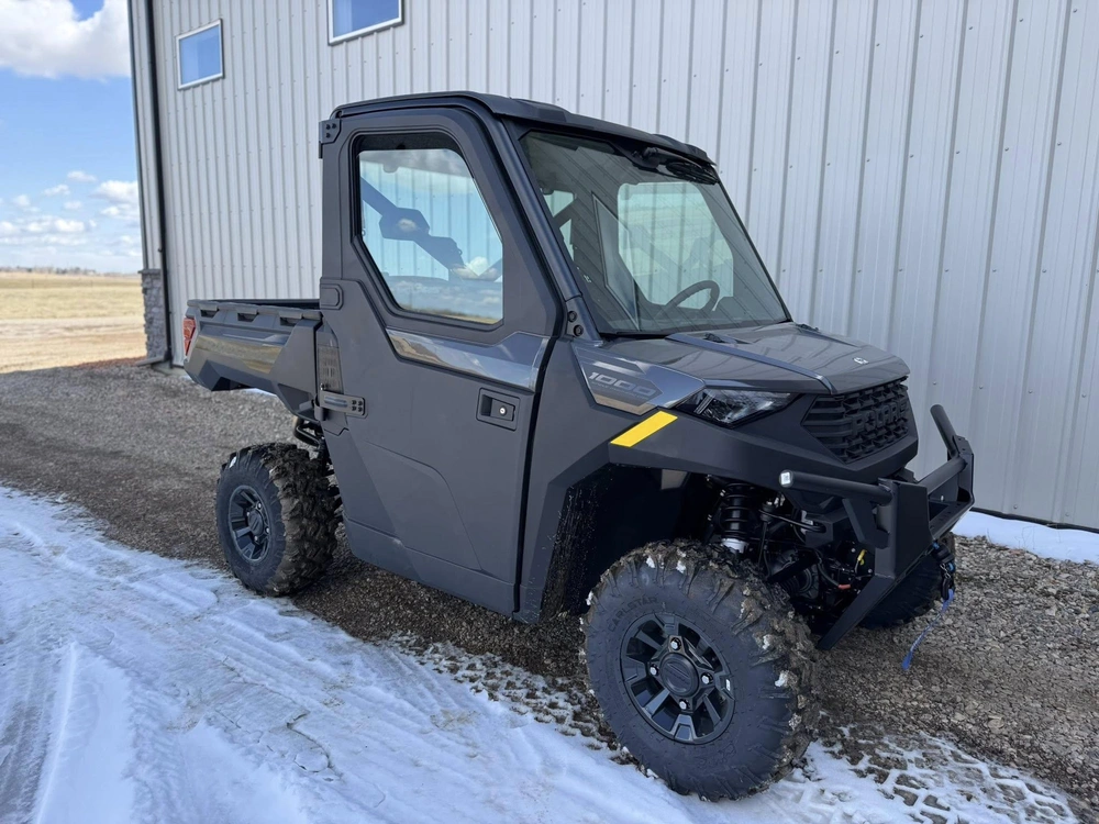 2027 Polaris Ranger 1000 Cab - Granite Gray