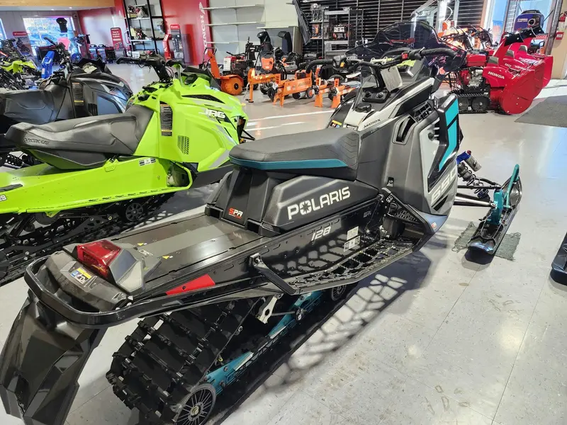 2024 Polaris 650 INDY XCR 128