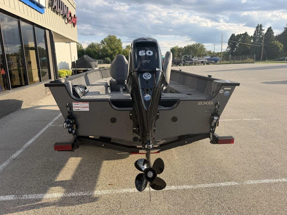 2027 Alumacraft Voyageur 175 Tiller