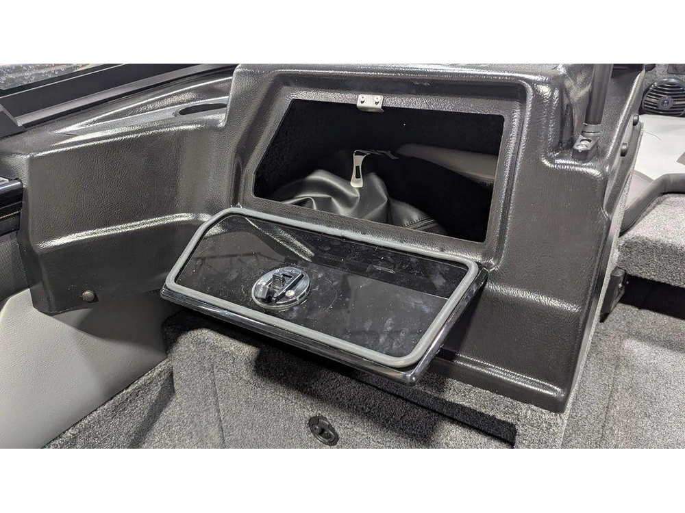 2026 Lund Boat Co 1875 Crossover Xs Sport