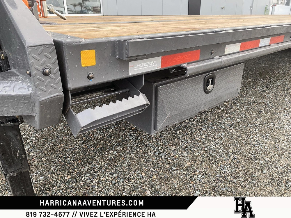 2027 Horizon Ffh 40 X 102 X 38 Tilt Deck