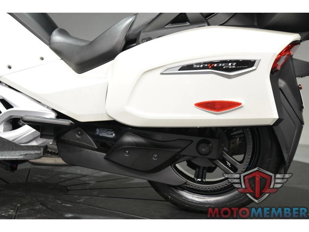 2026 Can-am Spyder F3 Limited Platine
