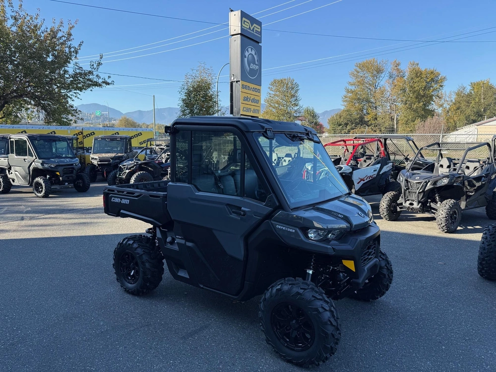 2027 Can-am Defender Dps Cab Hvac Hd10 Twin