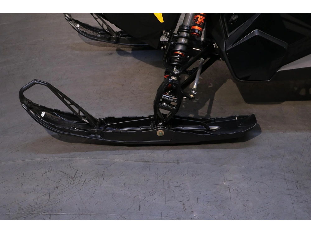 Polaris Patriot Boost Indy Vr1 Dynamix 137 Snowcheck (exclusif) 2027