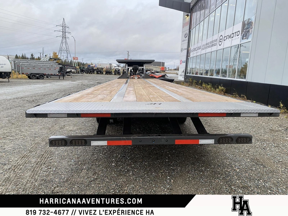 2027 Horizon Ffh 40 X 102 X 38 Tilt Deck