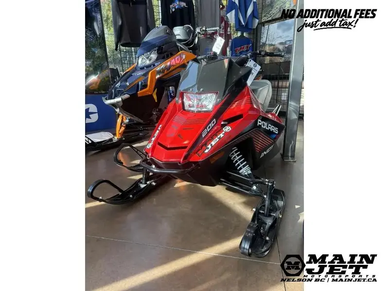 Polaris 200 INDY - Red 2027