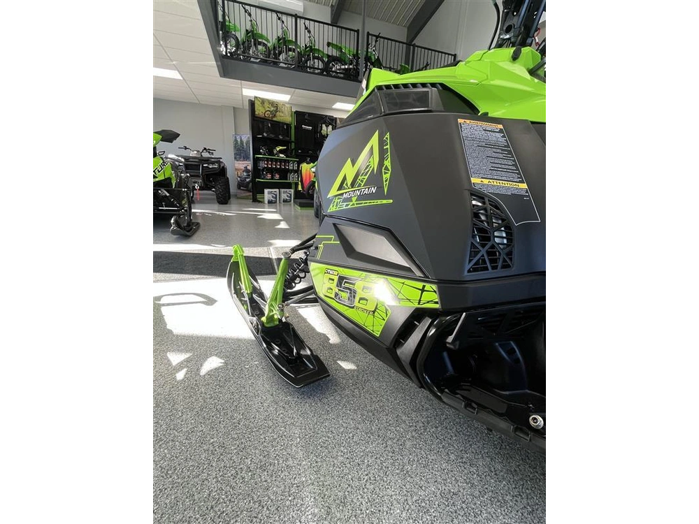 Arctic Cat M858 Snopro 165 2025