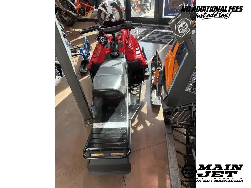 Polaris 200 INDY - Red 2027