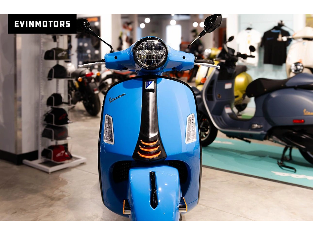 2027 Vespa Gts 310 Supersport