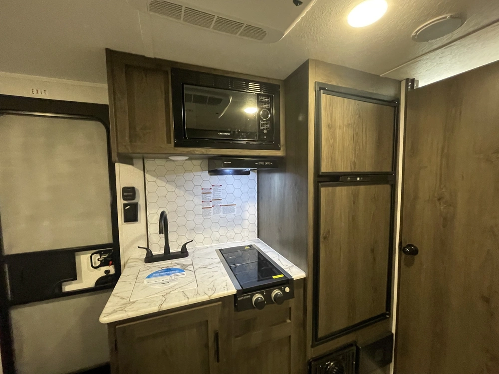 2022 Coachmen Clipper 17fq