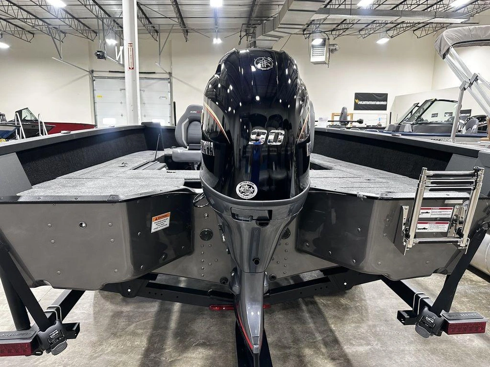 2026 Alumacraft Competitor 175x Tiller