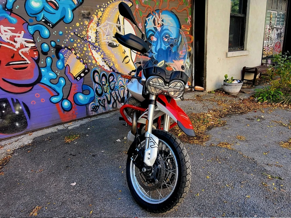 Moto Guzzi V85 Tt Aventure 2025