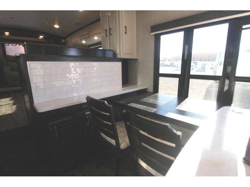2023 Jayco Pinnacle 38flgs