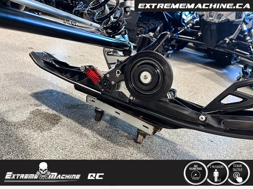 Skidoo Grand Touring 900ace Le Avec Ensemble Luxury Seulement 6286km - Impeccable!!! 2024
