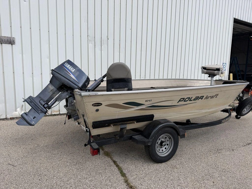 2004 Polar Kraft V164t