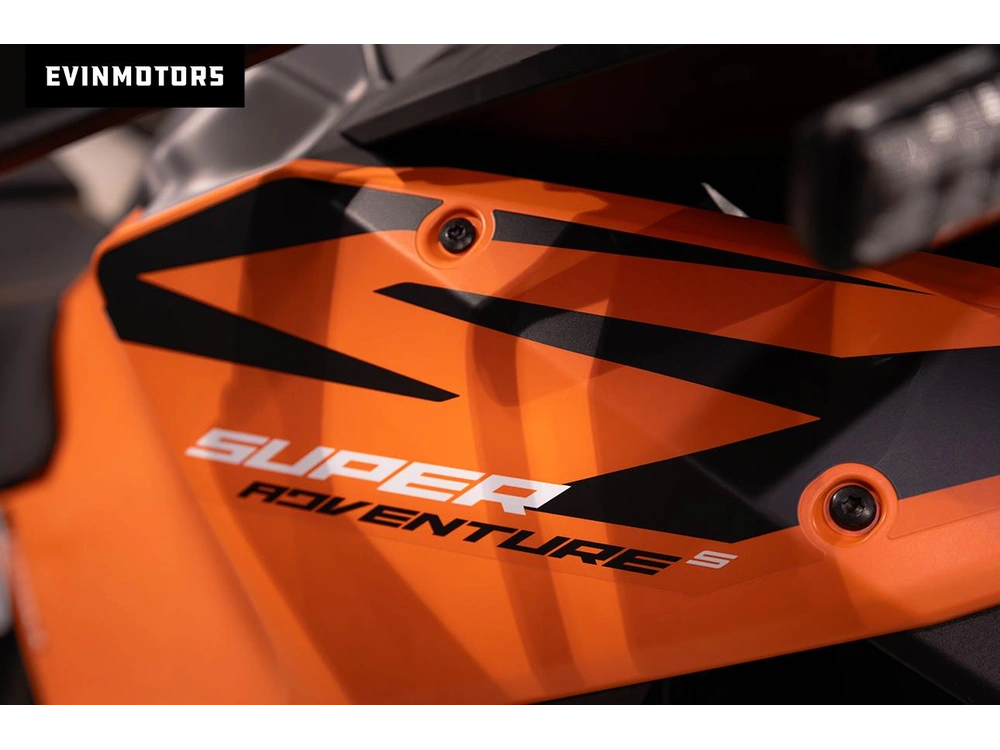2027 Ktm 1390 Super Adventure S