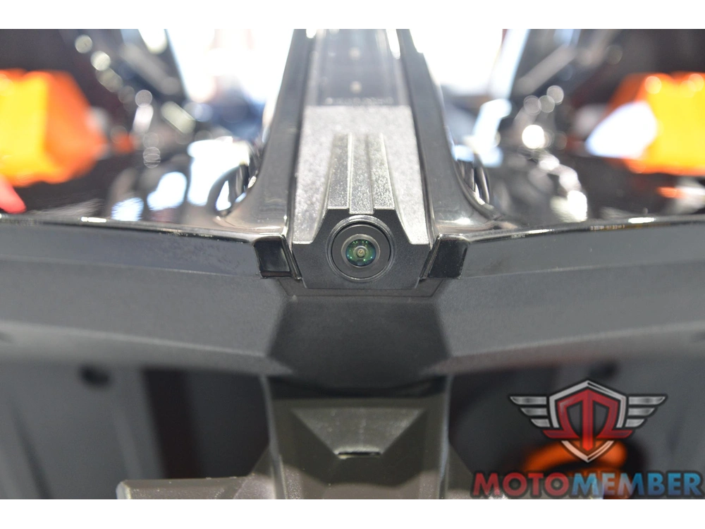 2024 Slingshot R Manual