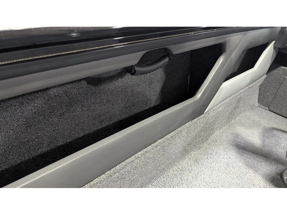 2026 Lund Boat Co 1875 Crossover Xs Sport
