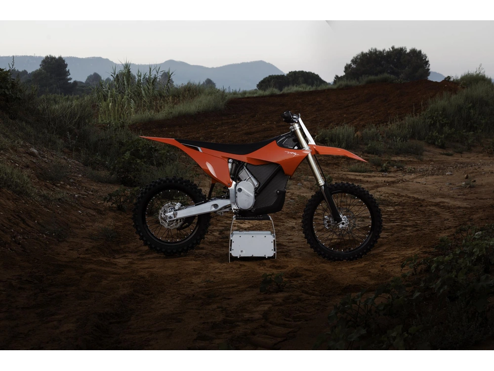 2026 Stark Future Varg Mx 1.2