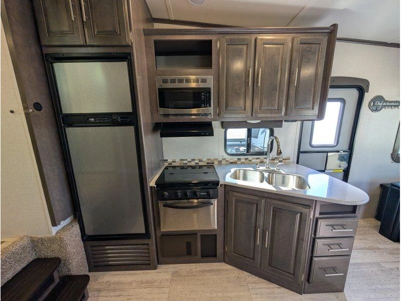 2017 Crossroads Cruiser 25rl