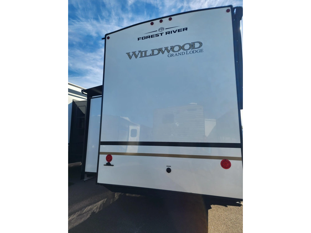 2027 Forest River Wildwood 42fldl