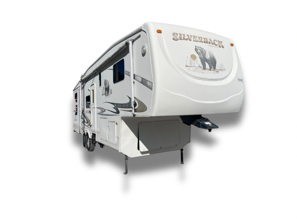 2008 Cedar Creek Cottage Silverback 33lbhts