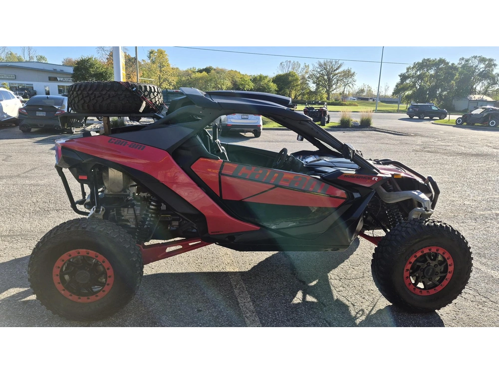 2024 Can-am Maverick R X