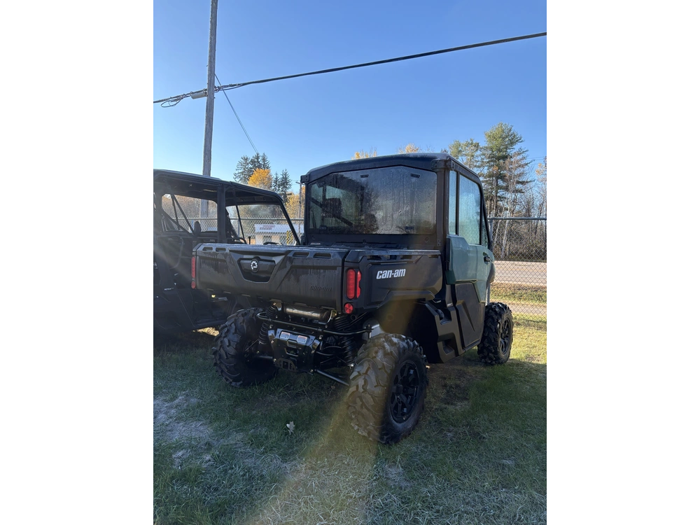 2027 Can-am Def Dps Cab 65 Hd10