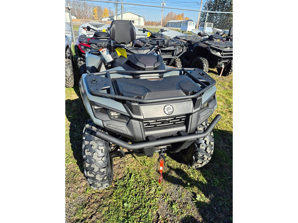 2027 Can-am Outlander Max Xt 700